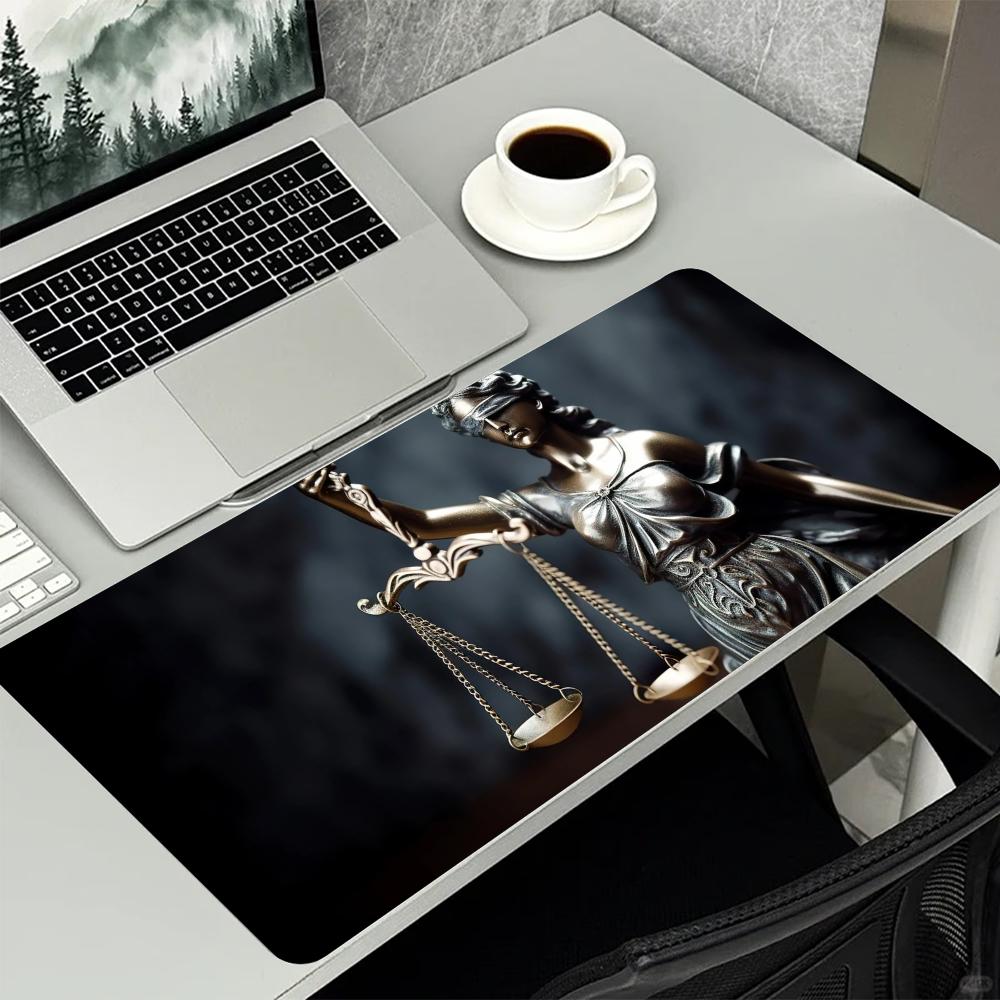 Tapis de Souris de Bureau Gran - Desk Setup With Laptop avis et prix
