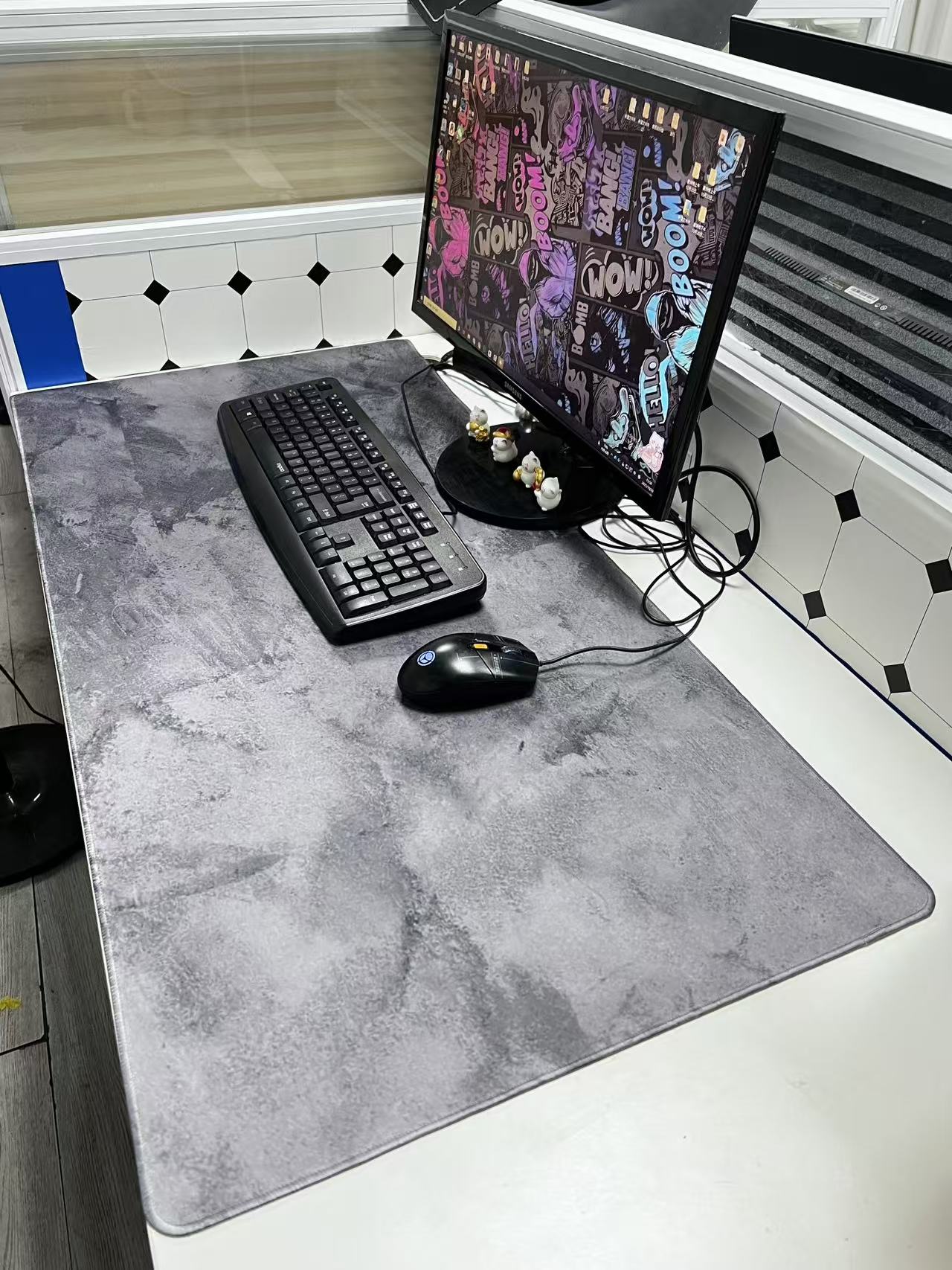 Grand tapis de souris en marbr - Desk Setup Grey avis et prix